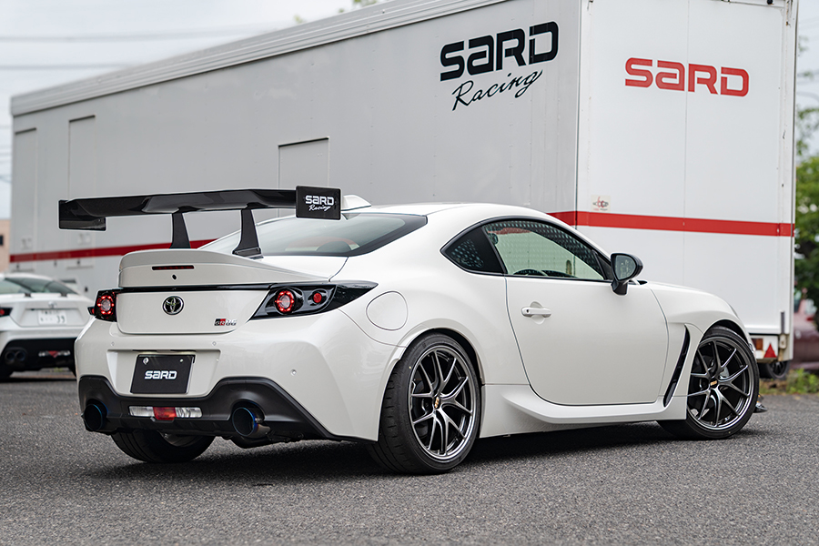 SARD :: GT WING 車種専用タイプ